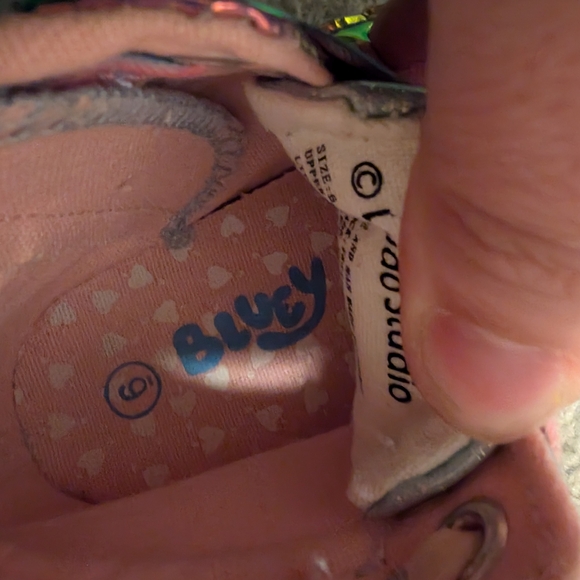 Bluey Kids High-Top Sneakers - Light Blue and Pink - Picture 11 of 11